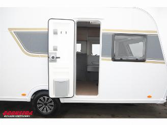 Burstner  Averso 465 TS B66 Rondzit Frans bed picture 19