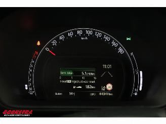 Toyota Aygo 1.0 VVT-i MT Play Cruise Airco Bluetooth Camera picture 18
