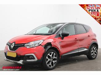krockskadad bil auto Renault Captur 1.2 TCe Aut. Intens Pano Clima AHK Camera Cruise 2018/2