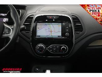 Renault Captur 1.2 TCe Aut. Intens Pano Clima AHK Camera Cruise picture 16