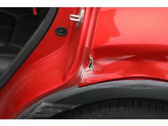 Renault Captur 1.2 TCe Aut. Intens Pano Clima AHK Camera Cruise picture 13