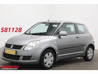 Vaurioauto  passenger cars Suzuki Swift 1.3 Comfort 2e Eig. 108.123 km! 2009/1