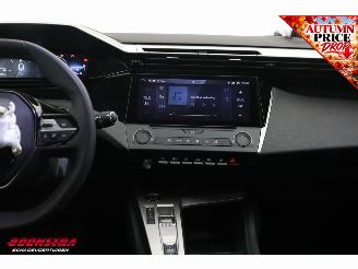 Peugeot 308 SW 1.2 Hybrid 145 e-DCS6 Style ACC Virtual Apple/Android Camera PDC Clima picture 17