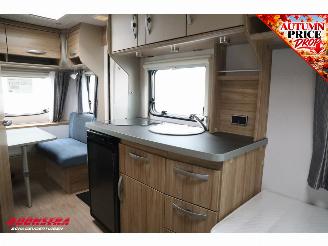 Eriba  Nova Light 442 Elegance Luifel Lengtebed Middenkeuken LMV picture 18