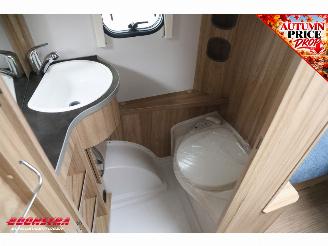 Eriba  Nova Light 442 Elegance Luifel Lengtebed Middenkeuken LMV picture 22