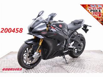 skadebil motor Honda CBR 1000 RR Fireblade SP LED ABS 495 km!! 2026/4