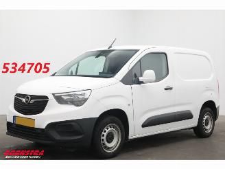 krockskadad bil bedrijf Opel Combo 1.5D L1H1 Cargo Edition Cruise Navi Clima Apple/Android PDC 2021/8