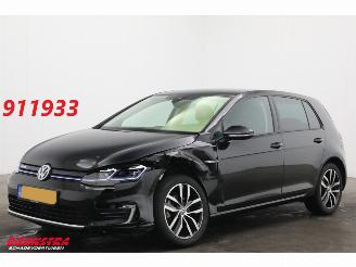 škoda osobní automobily Volkswagen e-Golf E-DITION ACC Camera Dynaudio SHZ Virtual Leder 2020/6