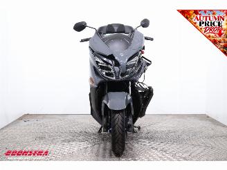 Suzuki Burgman 400 ABS LED 12.697 km! picture 6