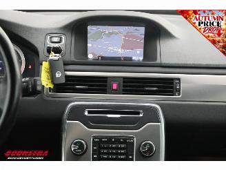 Volvo V-70 2.0 D4 Aut. Momentum Leder Navi Clima Cruise SHZ PDC AHK picture 11