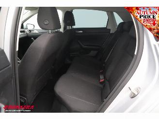 Volkswagen Polo 1.0 TSI DSG Highline Cruise Navi Virtual Apple/Android PDC Airco picture 16