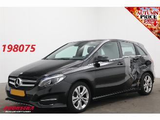 krockskadad bil auto Mercedes B-klasse 200 Ambition Cruise Navi Leder SHZ Bluetooth AHK Airco 2017/3
