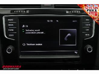 Volkswagen Golf 1.4 TSI GTE Pano ACC Leder SHZ Camera Clima Navi picture 32