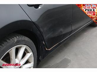 Mazda 3 2.2 SkyActiv-D 150 GT-M HUD Bose Cruise Navi Leder Camera PDC Bluetooth Clima picture 6