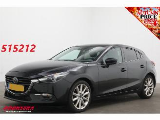 skadebil auto Mazda 3 2.2 SkyActiv-D 150 GT-M HUD Bose Cruise Navi Leder Camera PDC Bluetooth Clima 2017/12