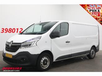 krockskadad bil bedrijf Renault Trafic 2.0 dCi 120 T29 L2H1 Comfort Cruise Navi PDC AHK Bluetooth Airco 2021/1