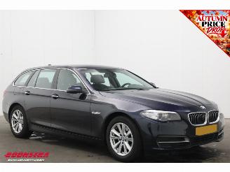 BMW 5-serie Touring 520i Aut. High Executive Cruise Navi Leder Memory SHZ PDC AHK Bluetooth Clima picture 2