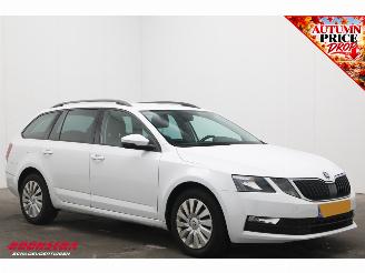 Skoda Octavia Combi 1.6 TDI Greentech Ambition Cruise Bluetooth Airco picture 2