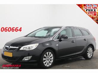 Gebrauchtwagen PKW Opel Astra Sports Tourer 1.4 Turbo Cosmo Cruise Navi SHZ PDC AHK Bluetooth Clima 2011/3