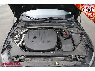 Volvo V-60 2.0 B3 Inscription Pano ACC Navi Virtual Leder Memory Leder SHZ Apple/Android Clima picture 5