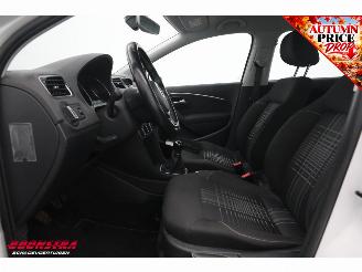 Volkswagen Polo 1.2 TSI Highline Lounge 5 Drs. Airco Navi Cruise picture 20