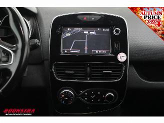 Renault Clio Estate 0.9 TCe Intens Cruise Navi Camera PDC Bluetooth Clima picture 18