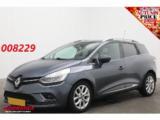 Voiture accidenté Renault Clio Estate 0.9 TCe Intens Cruise Navi Camera PDC Bluetooth Clima 2017/6