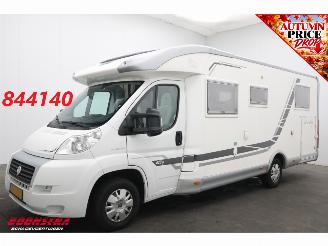 skadebil camper Mc Louis  Tandy 637G 2.3 M. Jet Solar Dakairco Luifel Garage Lengtebed Cruise Navi Camera 2011/8