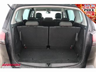 Opel Zafira Tourer 2.0 CDTI Aut. Executive 7p. AHK Airco Navi Cruise PDC picture 22