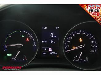 Toyota C-HR 1.8 Hybrid Dynamic Aut. AHK Camera Cruise Clima 10.731 km! picture 21