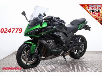 danneggiata motocicli Kawasaki  Ninja 1000SX ABS LED Akrapovic Cruise Heizgriffe 16.667 km! 2022/8