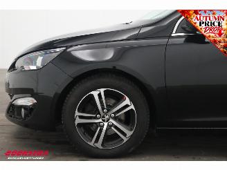 Peugeot 308 1.2 PureTech Aut. Allure Pano Cruise Navi Camera PDC AHK Bluetooth Clima picture 10