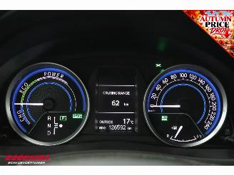 Toyota Auris 1.8 Hybrid Executive Aut. Camera SHZ Clima Cruise Navi LED picture 16