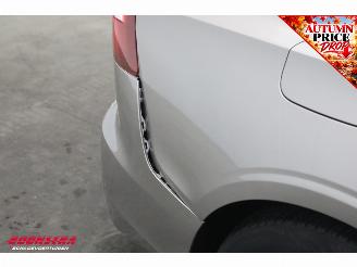 Volvo V-60 2.0 T4 Aut. Momentum ACC Navi SHZ LrHZ Virtual Apple/Android PDC AHK Clima picture 5
