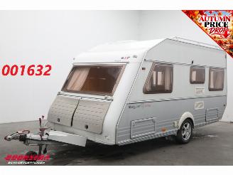 skadebil caravan Kip  Navigator 44 TDB Mover Radio Middenkeuken Lengtebed Kachel 2003/1