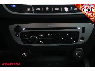 Renault Mégane Estate 1.5 dCi GT-Line Cruise Navi PDC Bluetooth Clima picture 16