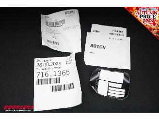 Porsche Taycan 4S 105 kWh RHD Chrono PASM PDLS+ Pano 360° Memory ACC SHZ picture 32