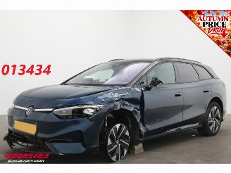 Voiture accidenté Volkswagen ID.7 Pro S Limited Edition 86 kWh HUD Ergo Act. ACC Navi Virtual Apple/Android Memory SHZ LrHZ PDC Clima 2025/12