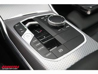 BMW 3-serie 330e M Sport Pano H/K Camera SHZ ACC Apple/Android picture 31