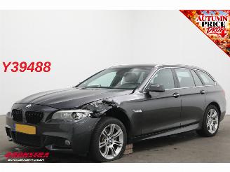 Damaged car BMW 5-serie Touring 520i Aut. M Sport Cruise Navi Virtual PDC Bluetooth Clima 2013/8