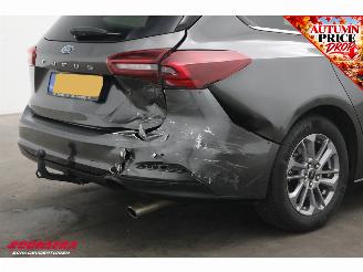 Ford Focus 1.0 EcoBoost Aut. Hybrid Titanium LED Navi Apple/Android PDC Clima picture 6