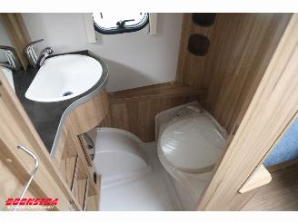 Eriba  Nova Light 442 Elegance Luifel Lengtebed Middenkeuken LMV picture 22