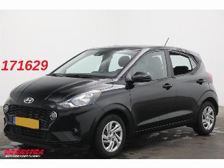 skadebil auto Hyundai I-10 1.0 Comfort Smart Camera Airco Cruise Navi Apple/Android 2022/11