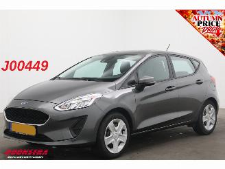 Vaurioauto  passenger cars Ford Fiesta 1.1 Trend 5Drs. AHK Airco PDC Navi Apple/Android 2018/6
