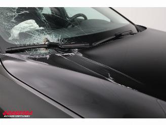 Volvo V-60 2.0 B4 DCT Core ACC Navi Virtual Memory Leder SHZ LrHZ Camera PDC Clima picture 10