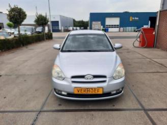 Uttjänta bilar auto Hyundai Accent Accent, Hatchback, 2005 / 2010 1.4i 16V 2007/1