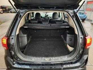 Mitsubishi Outlander Outlander (GF/GG), SUV, 2012 2.4 16V PHEV 4x4 picture 6