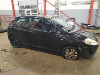 Fiat Grande Punto Grande Punto (199), Hatchback, 2005 1.4 picture 3