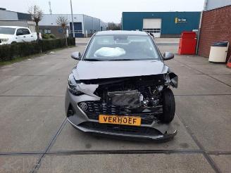 skadebil auto Hyundai I-10 i10, Hatchback, 2019 1.0 12V 2021/10