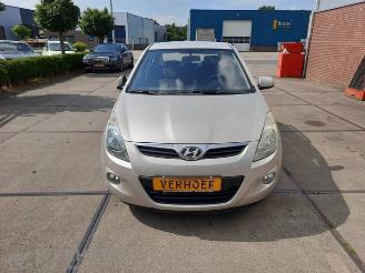 Unfallwagen Hyundai I-20 i20, Hatchback, 2008 / 2015 1.2i 16V 2010/2
